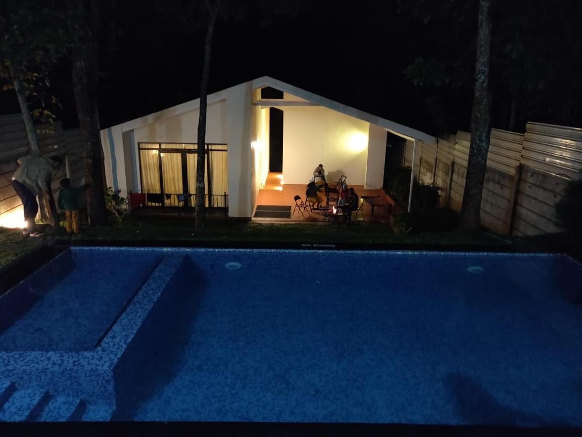 Aakriti Homestay Chikmagalūr エクステリア 写真